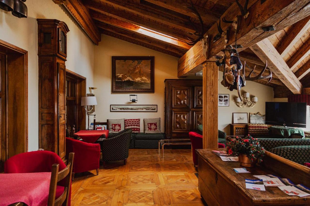 Hotel Jumeaux Брей-Червінія Екстер'єр фото