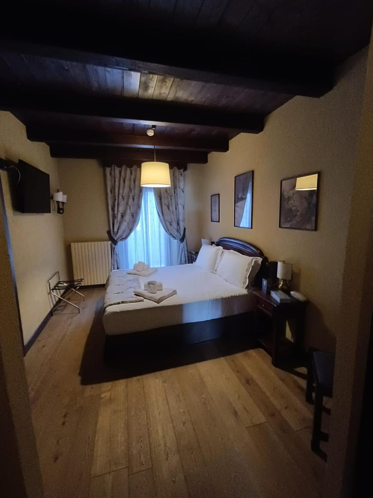 Hotel Jumeaux Брей-Червінія Екстер'єр фото